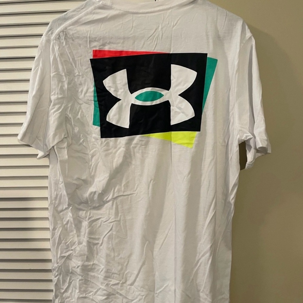 3 for 1 price Under Armour Light Tan/Burgundy/White - Picture 6 of 7